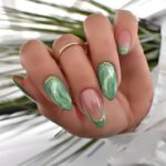 green nails