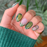 img. of cat eye nails