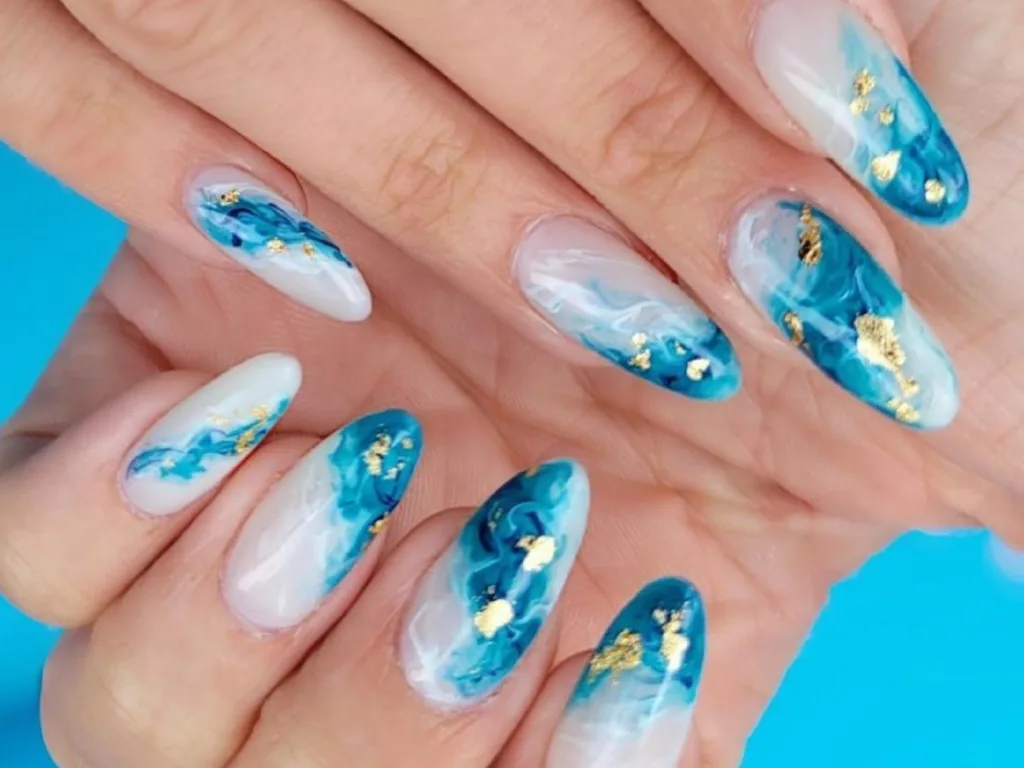 Gold leaf Nails